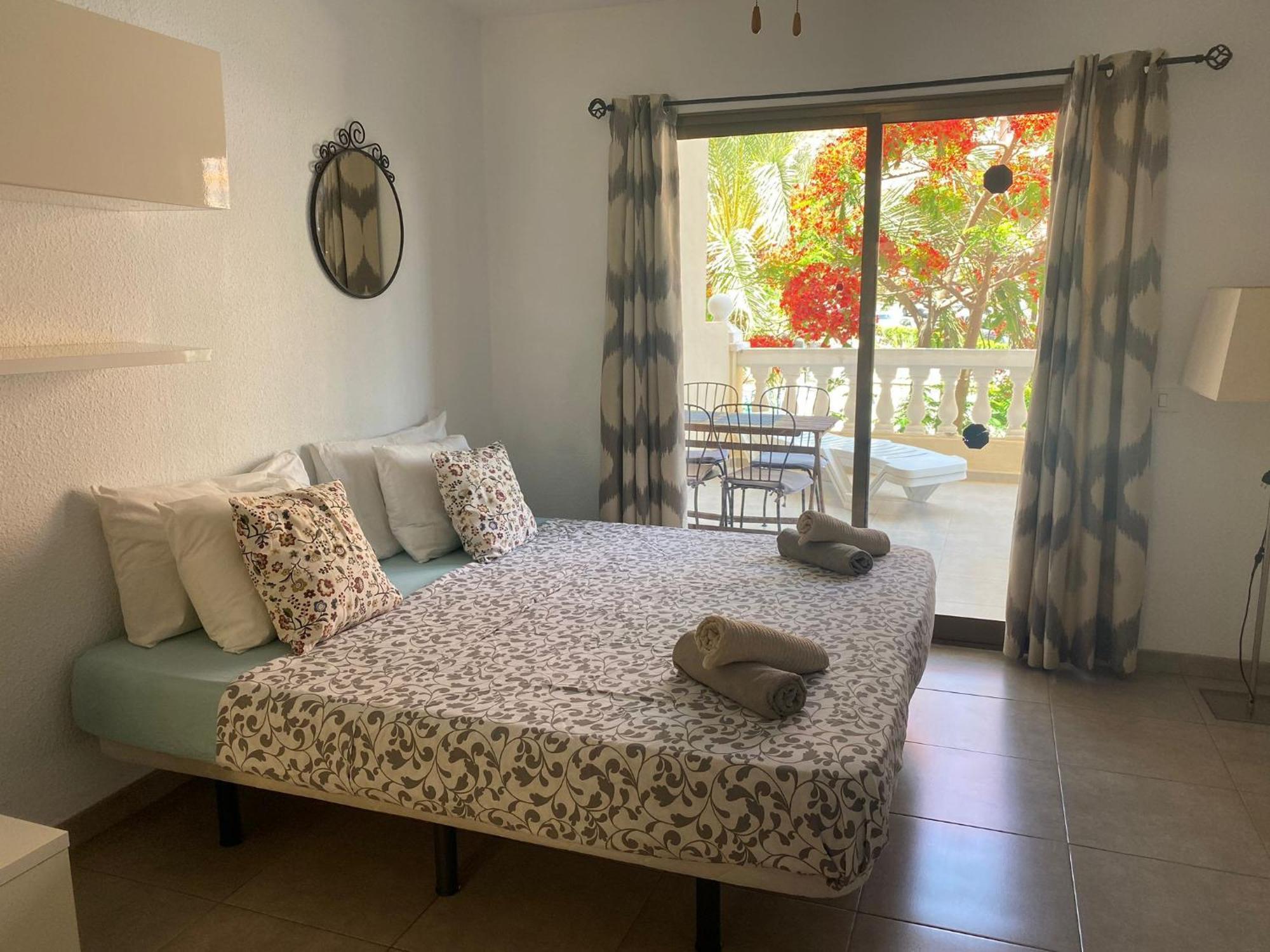 Castle Harbour Samuel'S Studio Flat By Lovetenerife Лос-Крістіанос Екстер'єр фото
